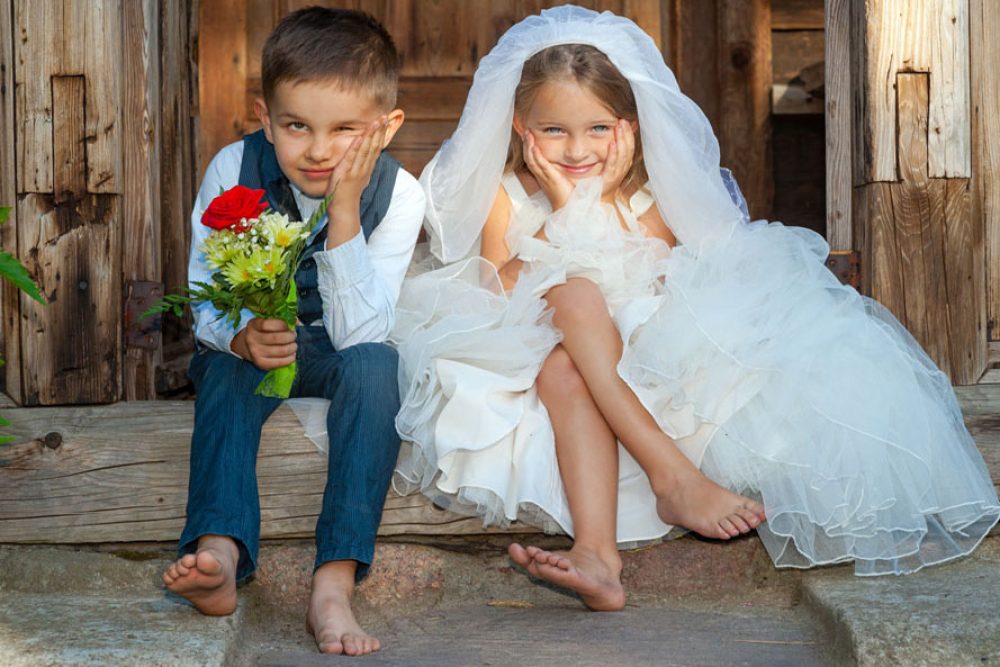 How To Entertain Children At A Wedding
